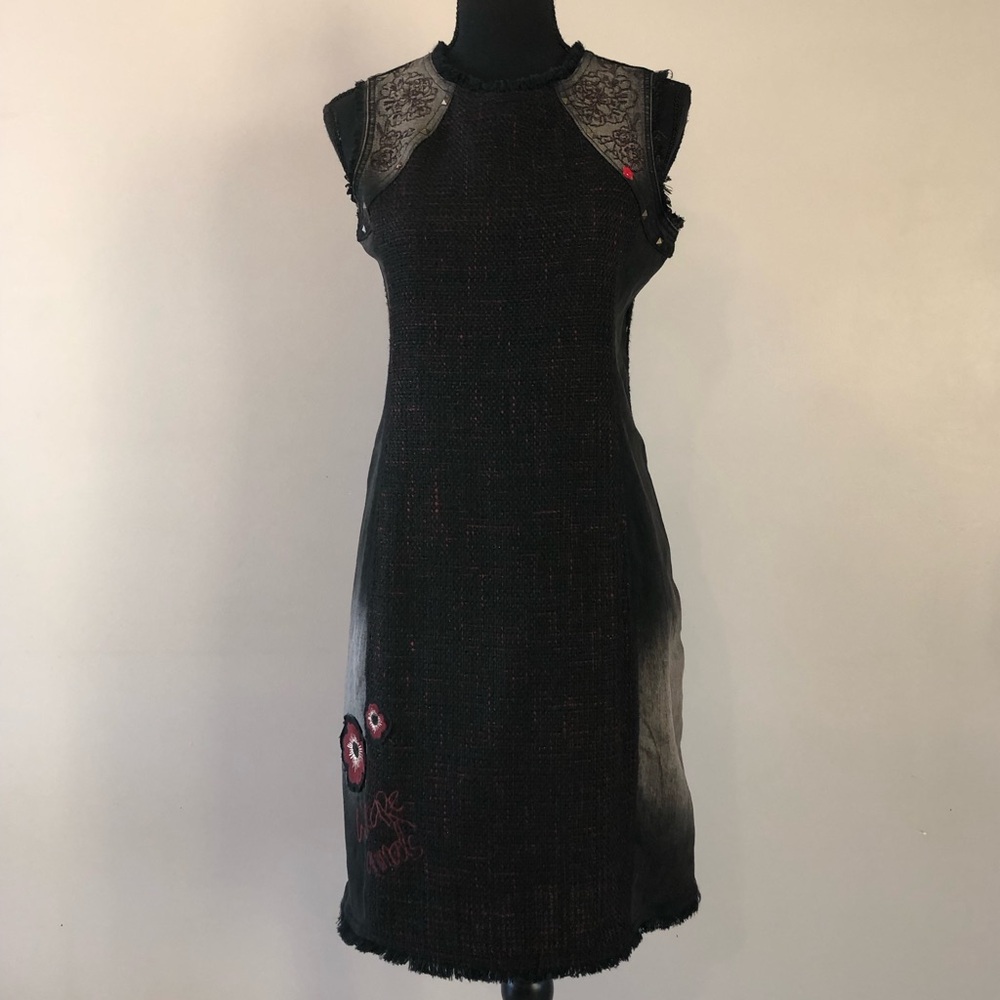 Women’s Desigual Black Denim and Tweed Sleeveless Embroidered Dress size 36